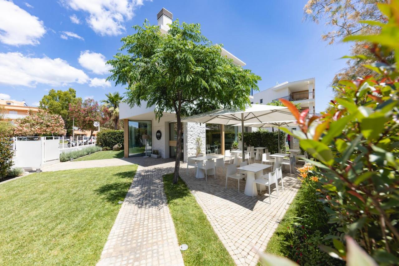 1935 Hotel Boutique & Apartments - Adults Only Roses Ngoại thất bức ảnh