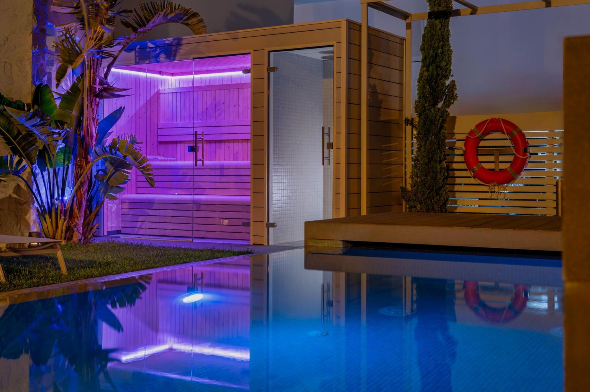 1935 Hotel Boutique & Apartments - Adults Only Roses Ngoại thất bức ảnh